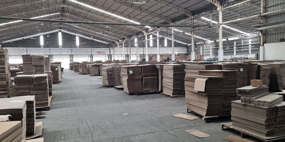 Gudang lembaran kardus PT Multi Artha Abadi